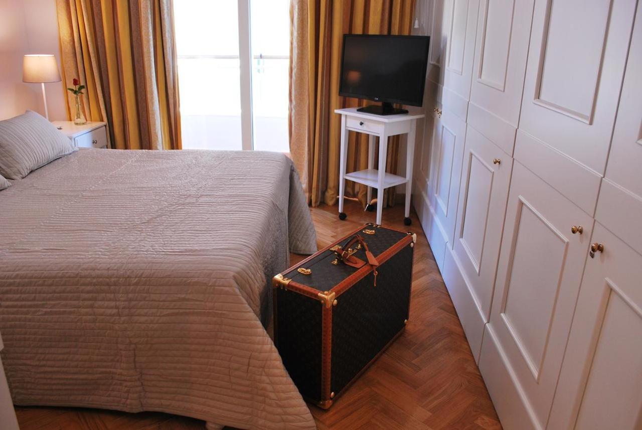 Attico 203 Bed & Breakfast Roma Dış mekan fotoğraf