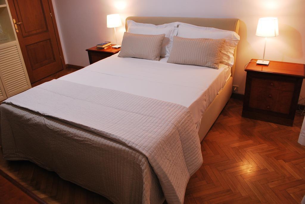 Attico 203 Bed & Breakfast Roma Oda fotoğraf