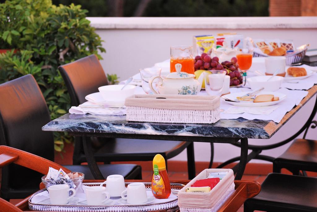 Attico 203 Bed & Breakfast Roma Dış mekan fotoğraf